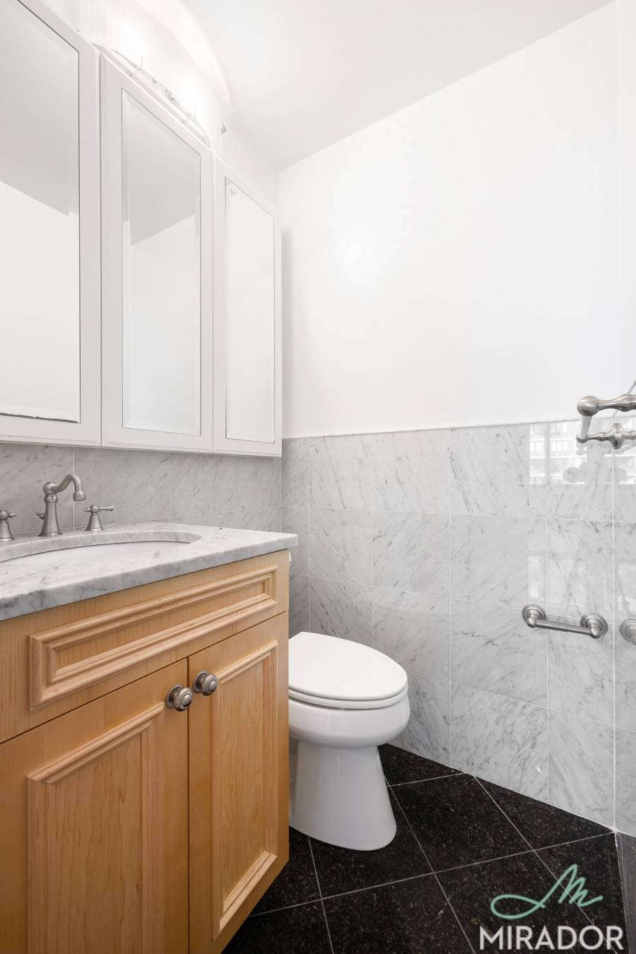 Gorgeous one bedroom with strip floors, 1.