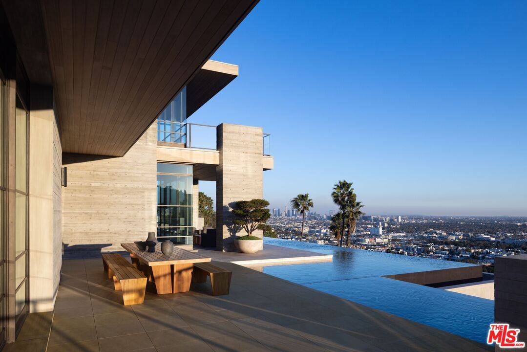 7661   Curson Ter 7BR Hollywood Hills East La