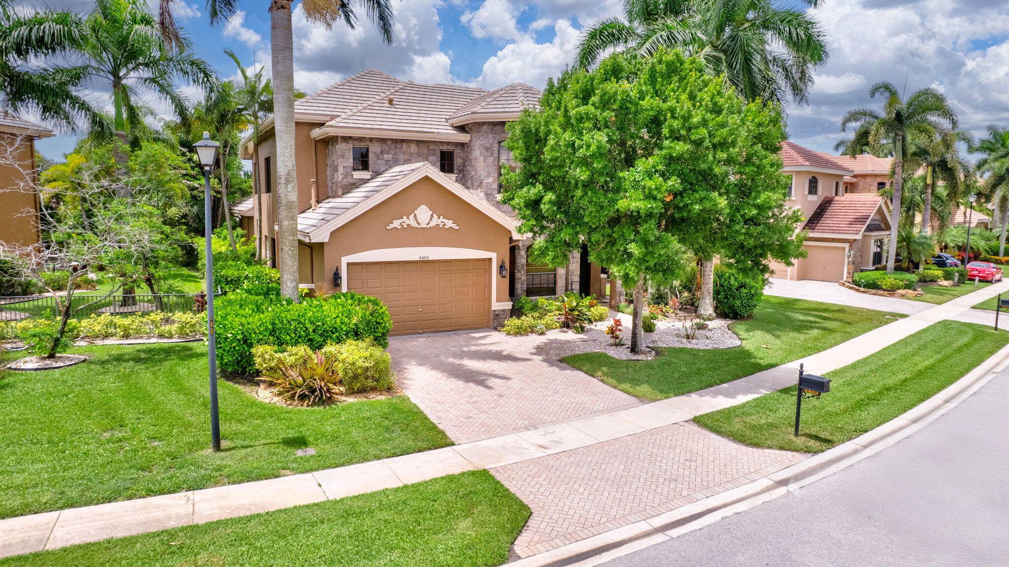 Lease to Own Opportunity Spacious Elegant Home in Versailles This is a rare chance to lease to own a beautifully designed home in the exclusive, gated Versailles community.