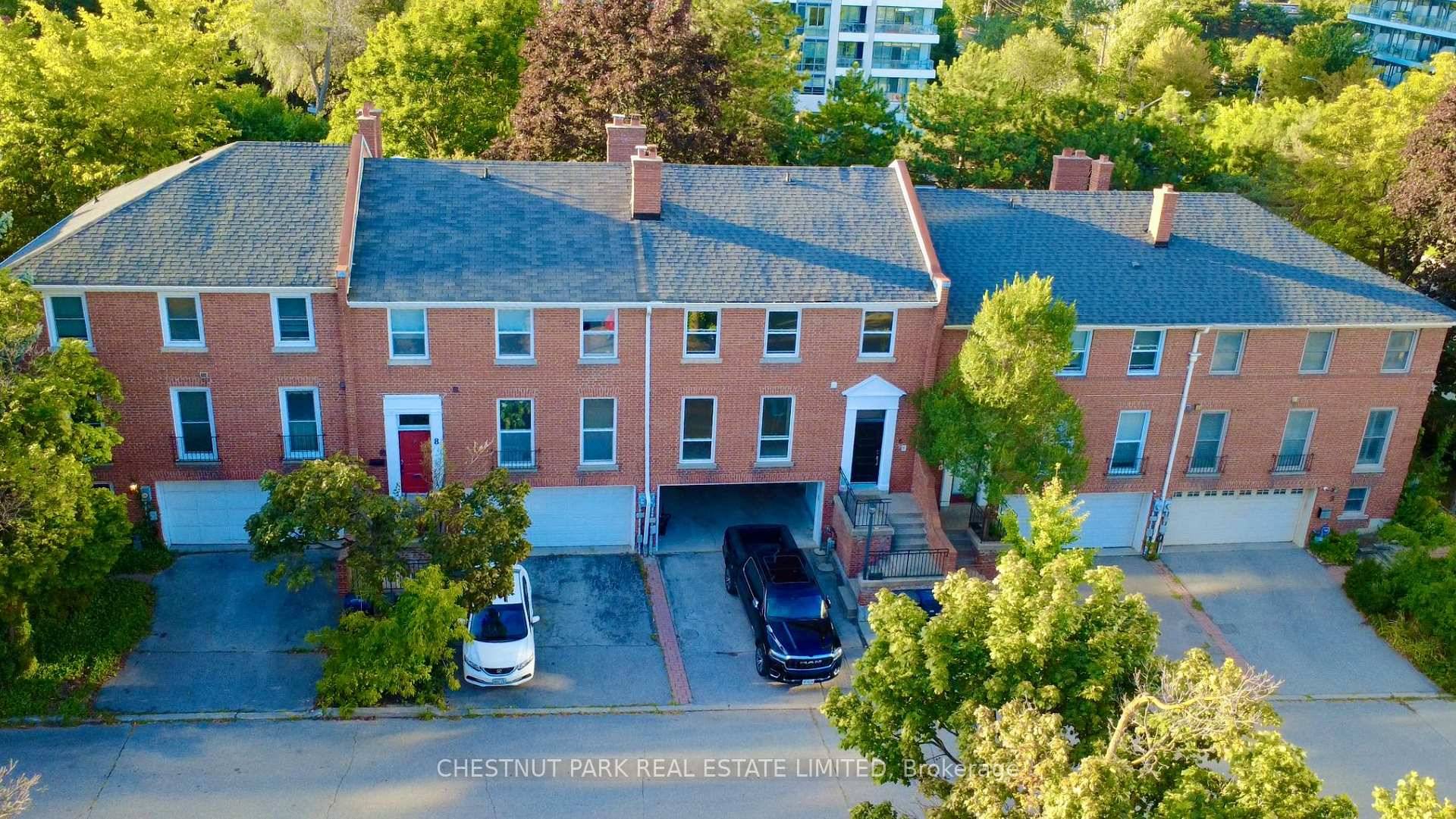 Rare opportunity ! Discover this stunning Bayview Village freehold townhome with a double garage, perfectly situated on a rarely available, quiet cul de sac.