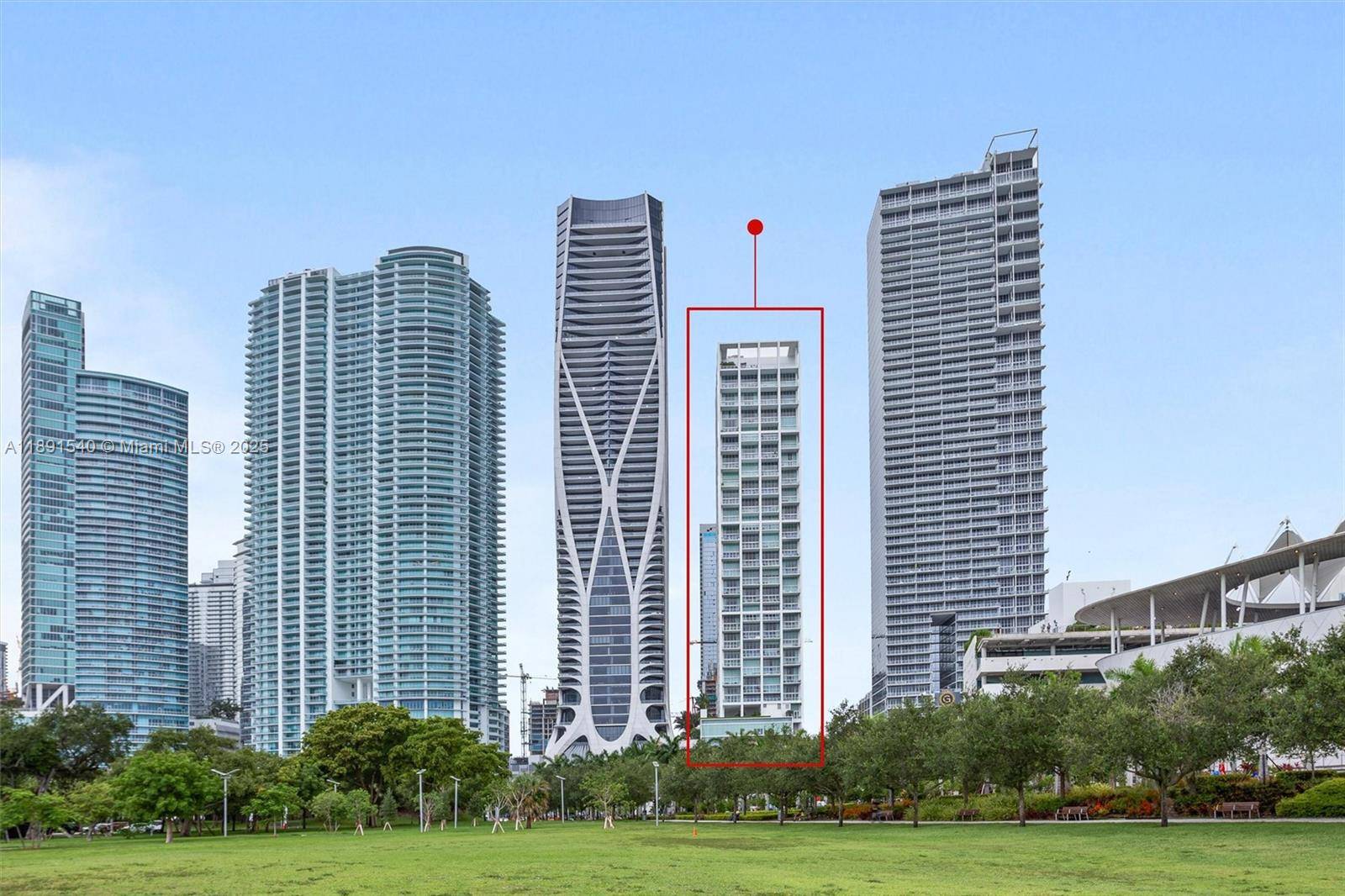 Luxury opportunity to live or invest in Ten Museum Park, in the coveted '08 line.