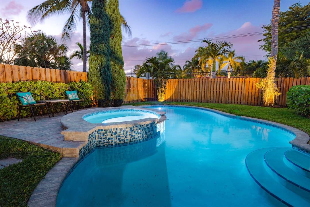 Pristine 3 bedroom, 2 bathroom gem in the highly desirable Poinsettia Heights neighborhood.