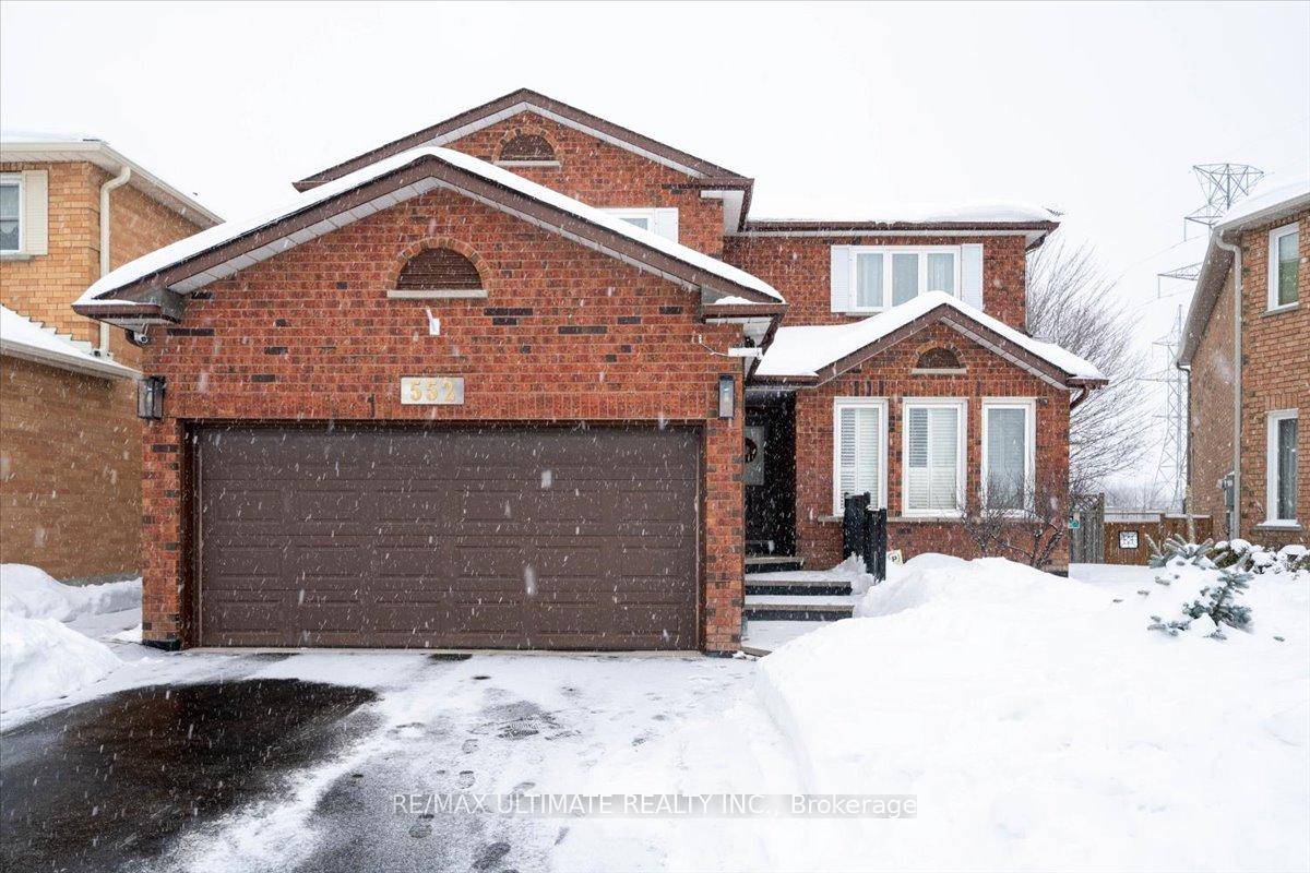 Exquisite 4 1 Bedroom Family Home in the Heart of Mississauga !