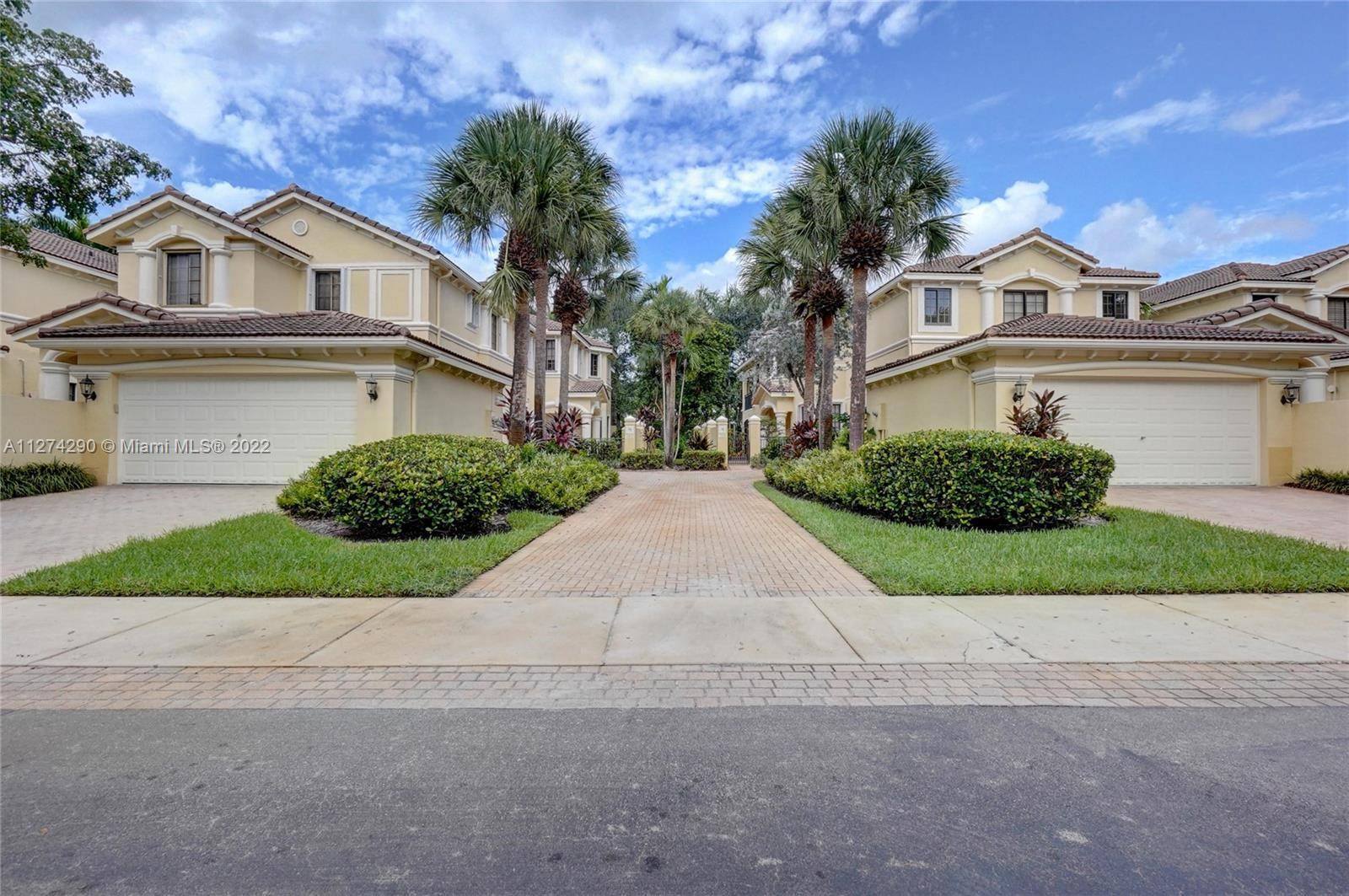 Welcome to your lovely 3 BR, 2 BA, luxury condo in Weston, Voted and rated one of the best and safest Cities in the country and located in the Exclusive, ...