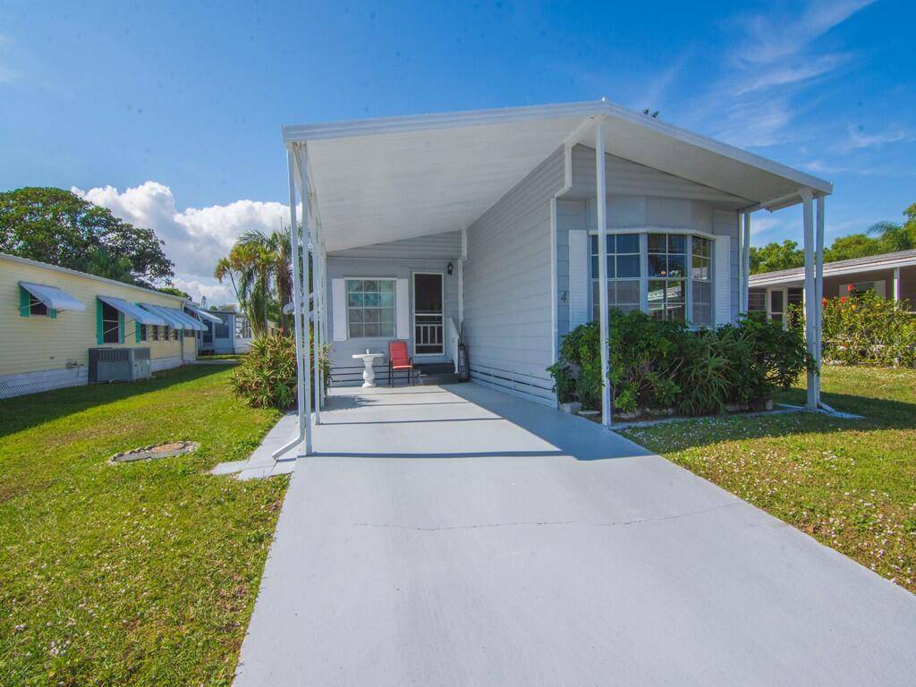 Welcome to 4 Oliva Lane in Port St.