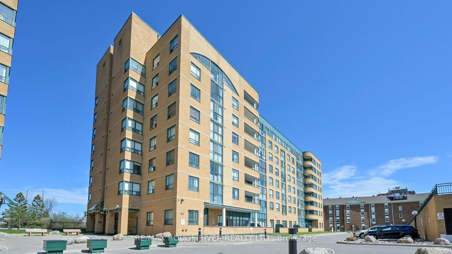 Welcome to 1655 Pickering Pkwy 507.