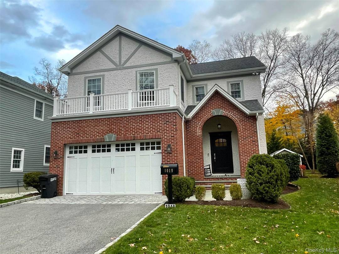 Very spacious newly well built colonial with high quality finishes on a private cul de sac.