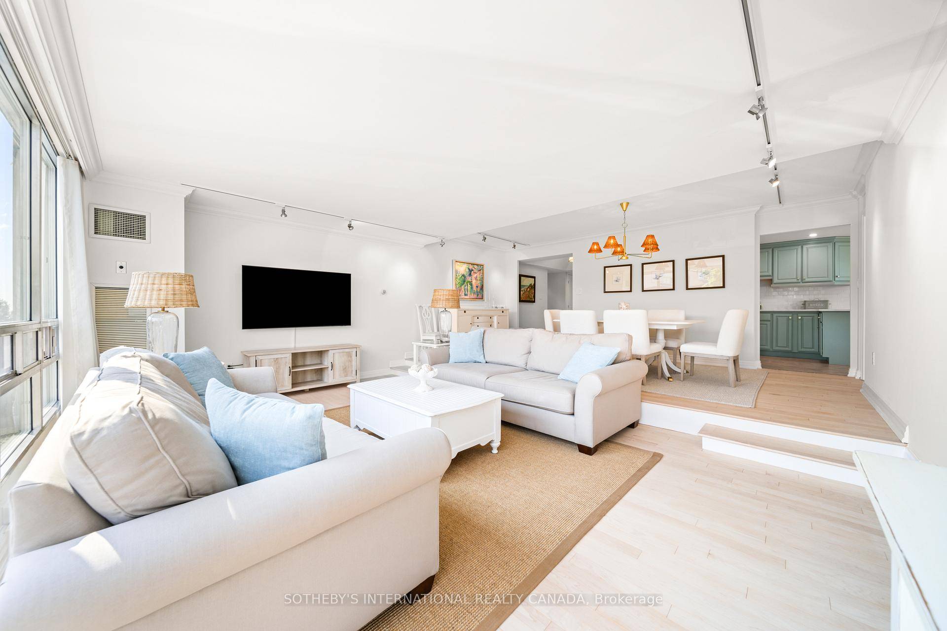 Experience luxury lakeside living in this beautifully upgraded 2 bedroom den corner suite spread over 1, 830 sq.