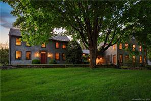 Nestled on 7. 34 park like acres, this circa 1740 custom built river side colonial antique with 3 bedroom guest cottage, antique barn and pool radiates elegance with 6 beds ...