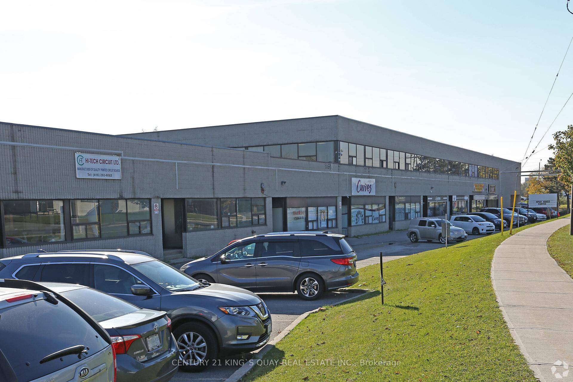 Truck level Doors Accommodates tractor trailers Demand area with excellent access to Hwy.