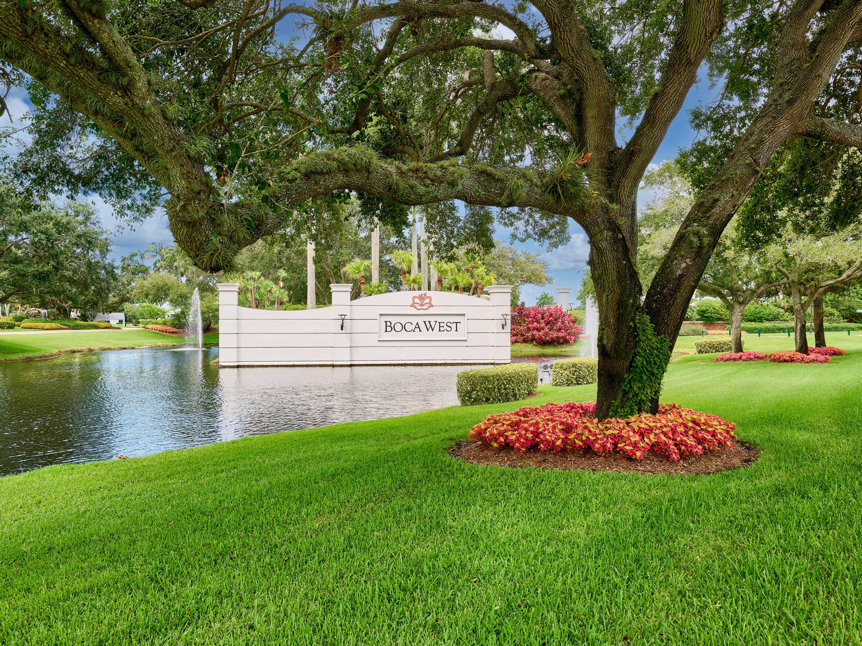 Spectacular Lakeview Condo in Boca West Country Club !