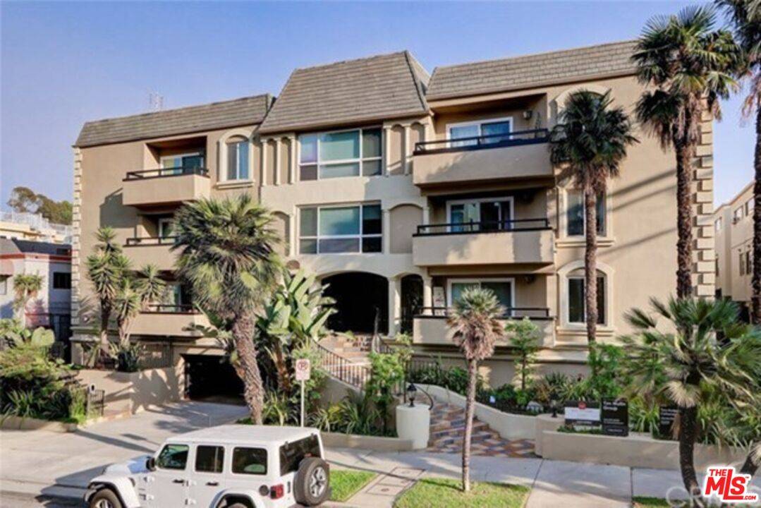 11646 Chenault St 1.0 Brentwood LA