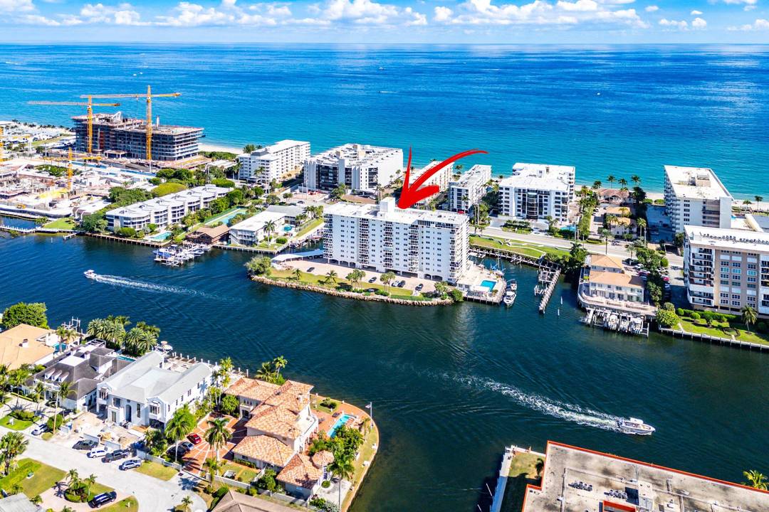 Get your annual OR seasonal waterfront rental today !