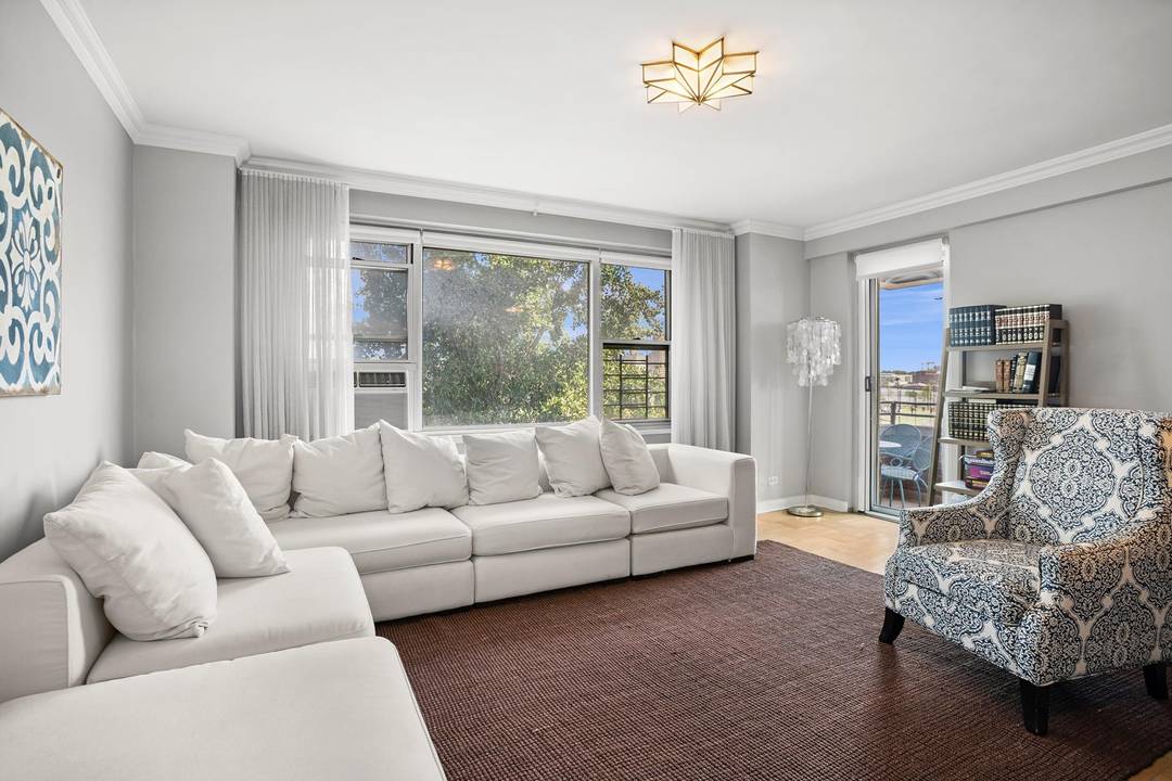 Welcome to 453 FDR Drive, C207.