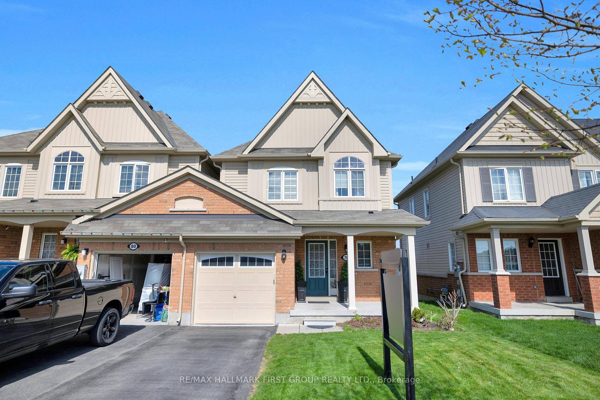 Welcome To This Spacious 3 Bedroom Freehold Townhouse In Bowmanville's Sought After Northglen Community.
