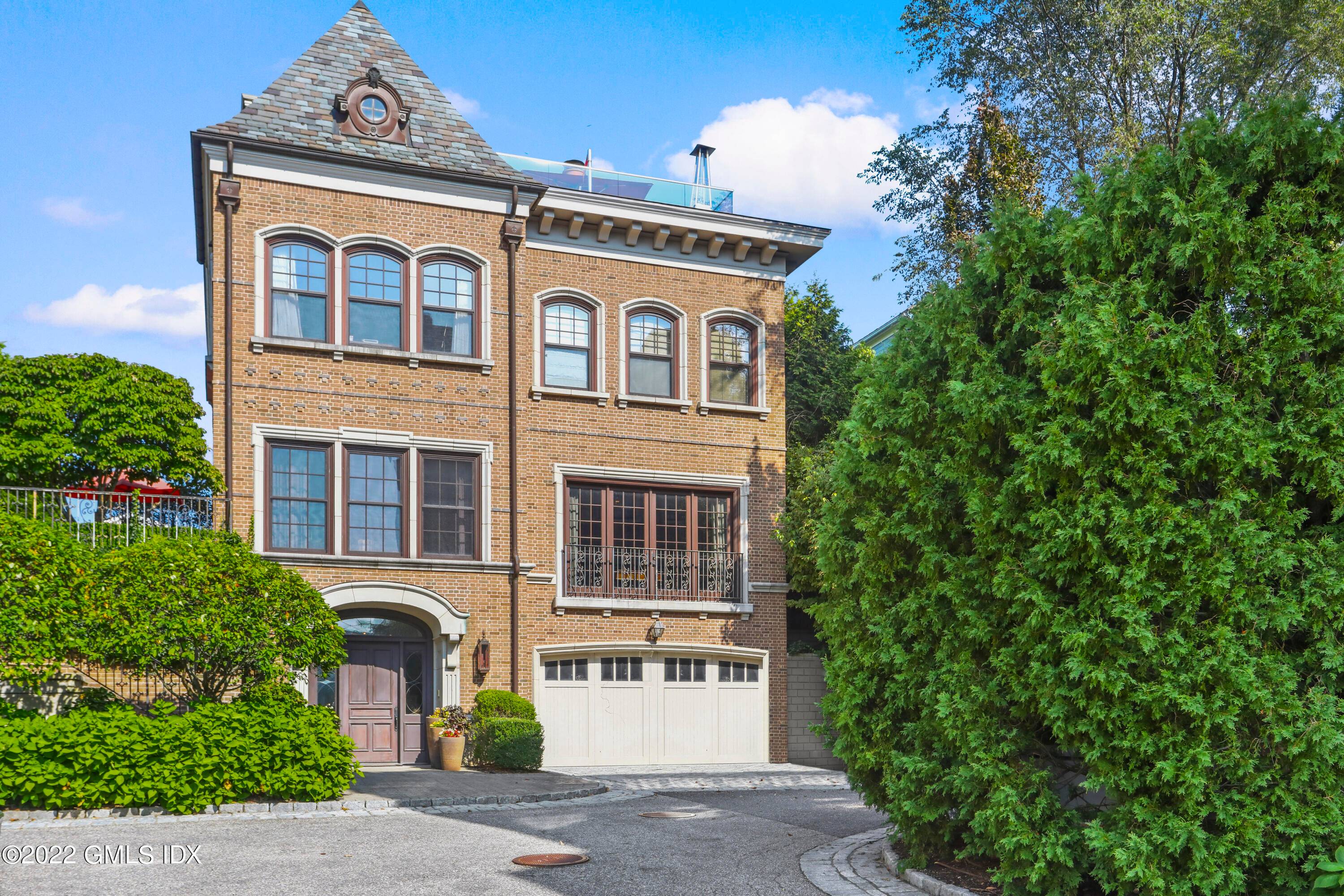 Access to the property is through the gates of 559 Steamboat Road.