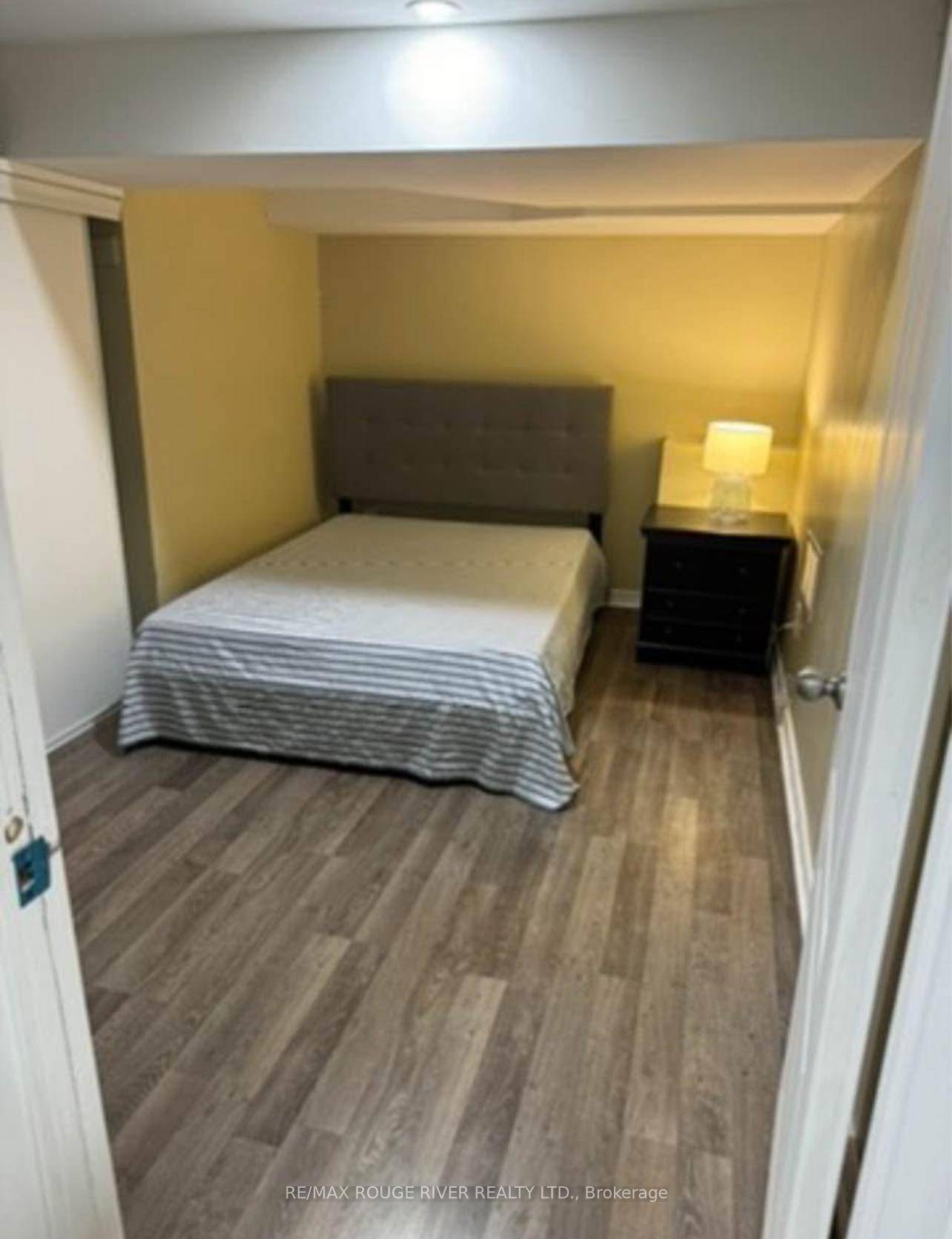 Private room available for lease in a spacious and well maintained 3 bedroom basement unit for 850 per month.