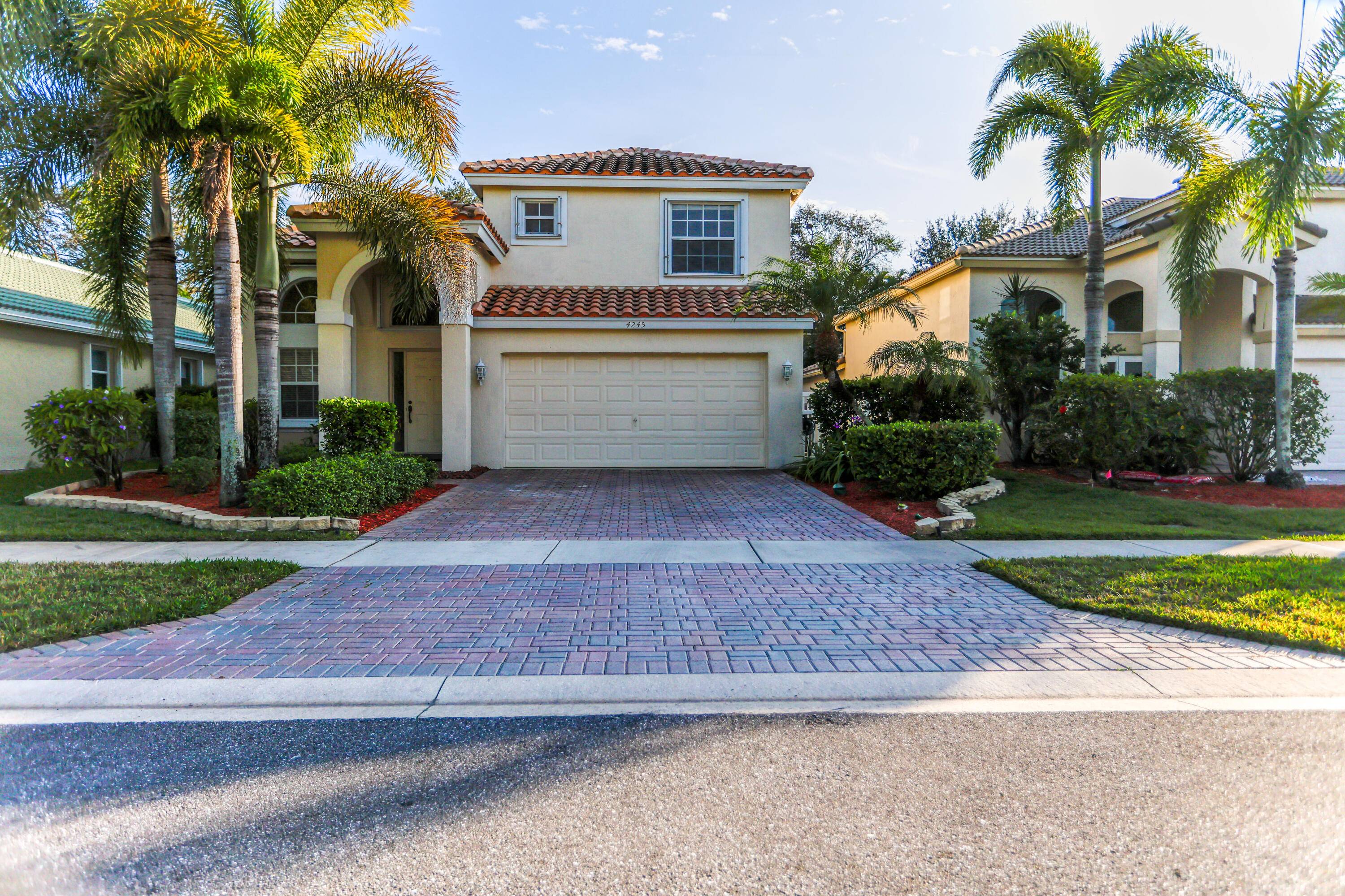 4245 Bluff Harbor Way, Wellington, FL.