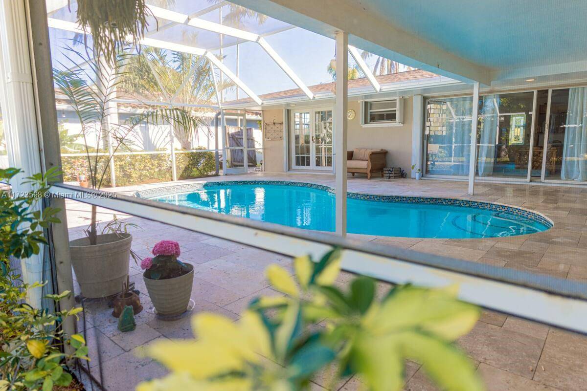 Unique home with a detached master bedroom w own private entrance, giving you the flexibility to use this space as a short long term rental for immediate cash flow.