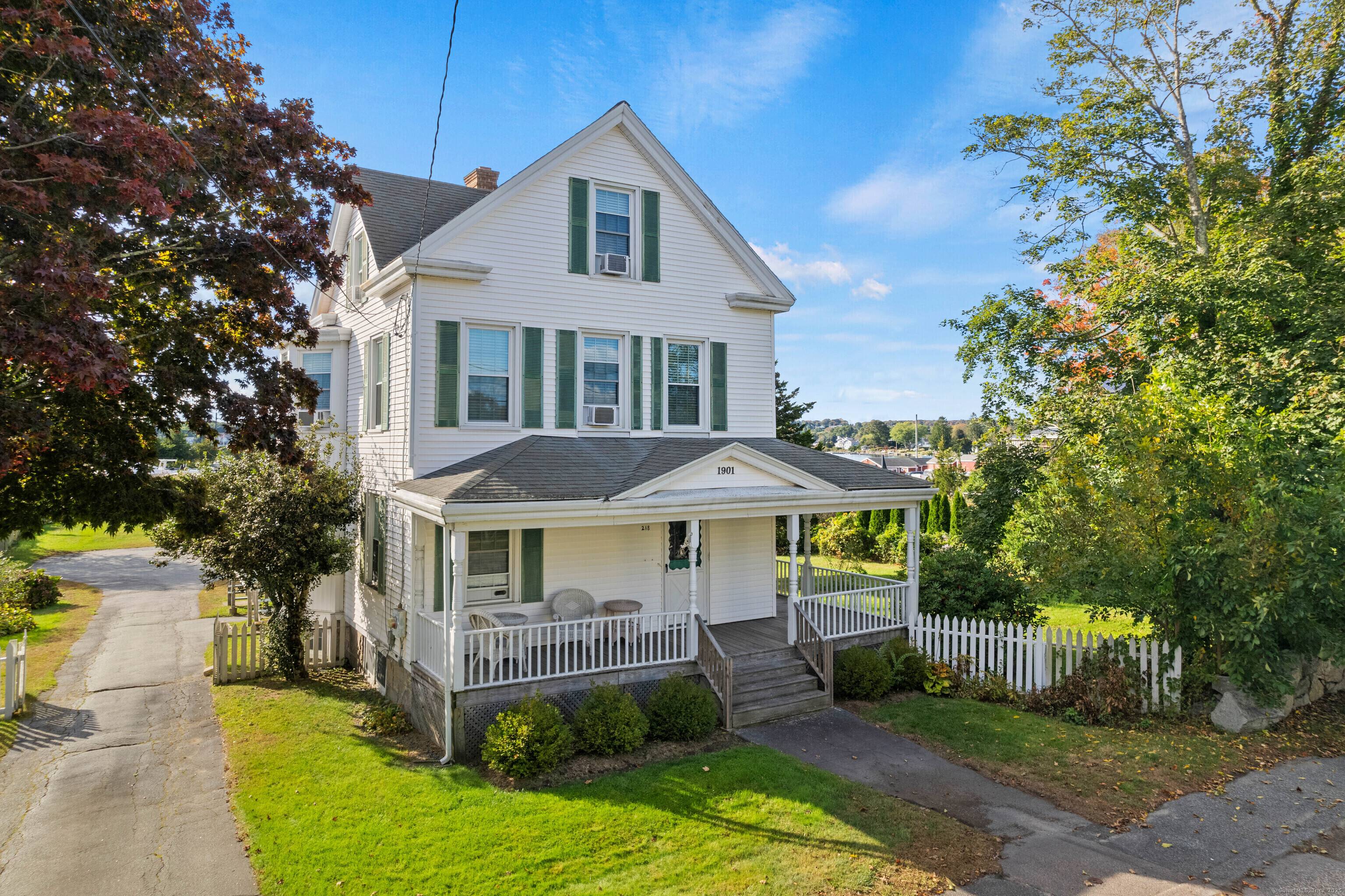 Charming 6 bedroom Victorian with Stunning Water Views !