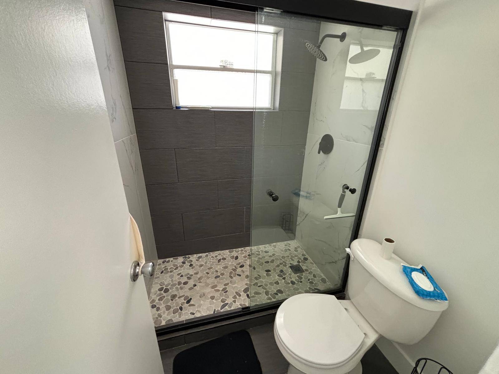 beautiful 2 bedroom 2 bath condo north miami, featuring new stainless steel appliances, new granite counters new floor, paint and remodeled bathroomsUnbranded Virtual Tour https www.