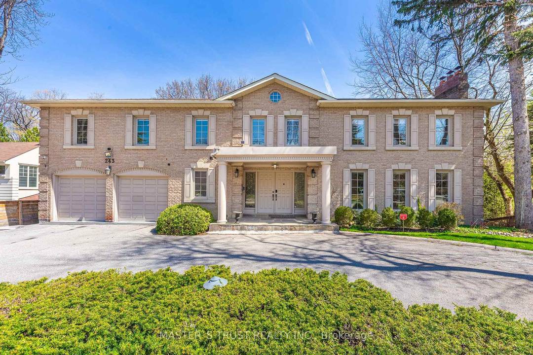 Stunning Cottage view ravine property nestled on a quiet street with no through traffic in the city.