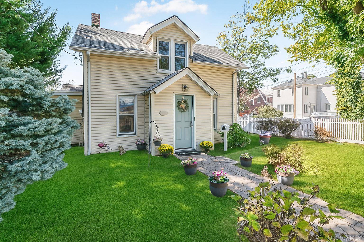 Rare City Island Find ! Welcome to 393 City Island Avenue a bright and inviting 2 bedroom, 2 bath home ideally located in the heart of City Island on a ...