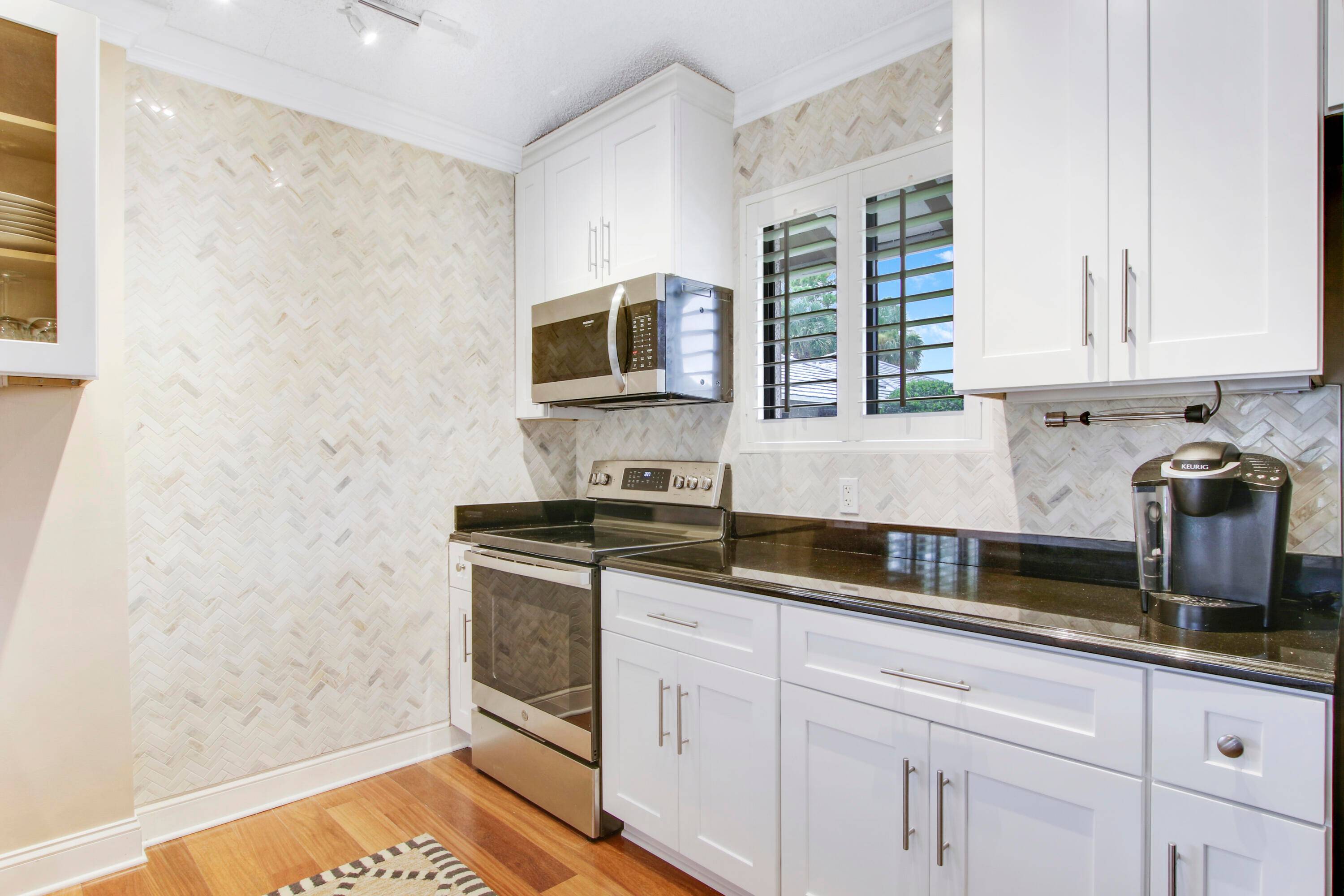 Experience ultimate relaxation in this charming 2 bedroom cottage, offering serene water views and the convenience of a fully furnished, turn key unit.