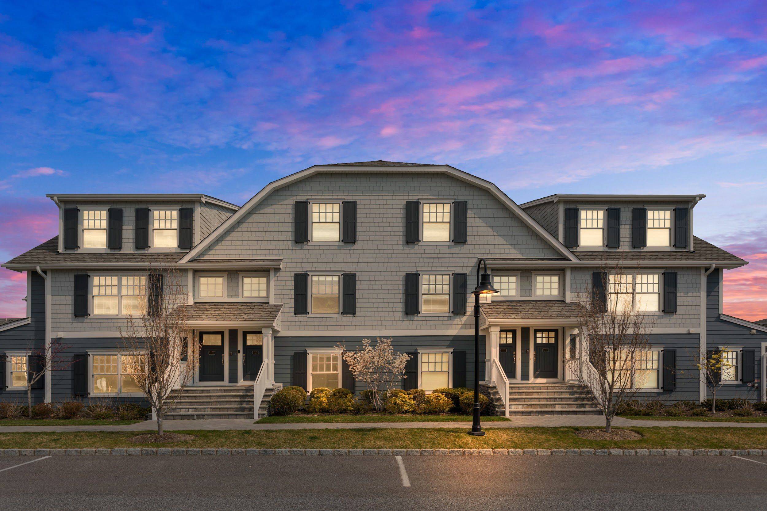 Village Green Luxury Townhouse #4 Bridgehampton FP 4U