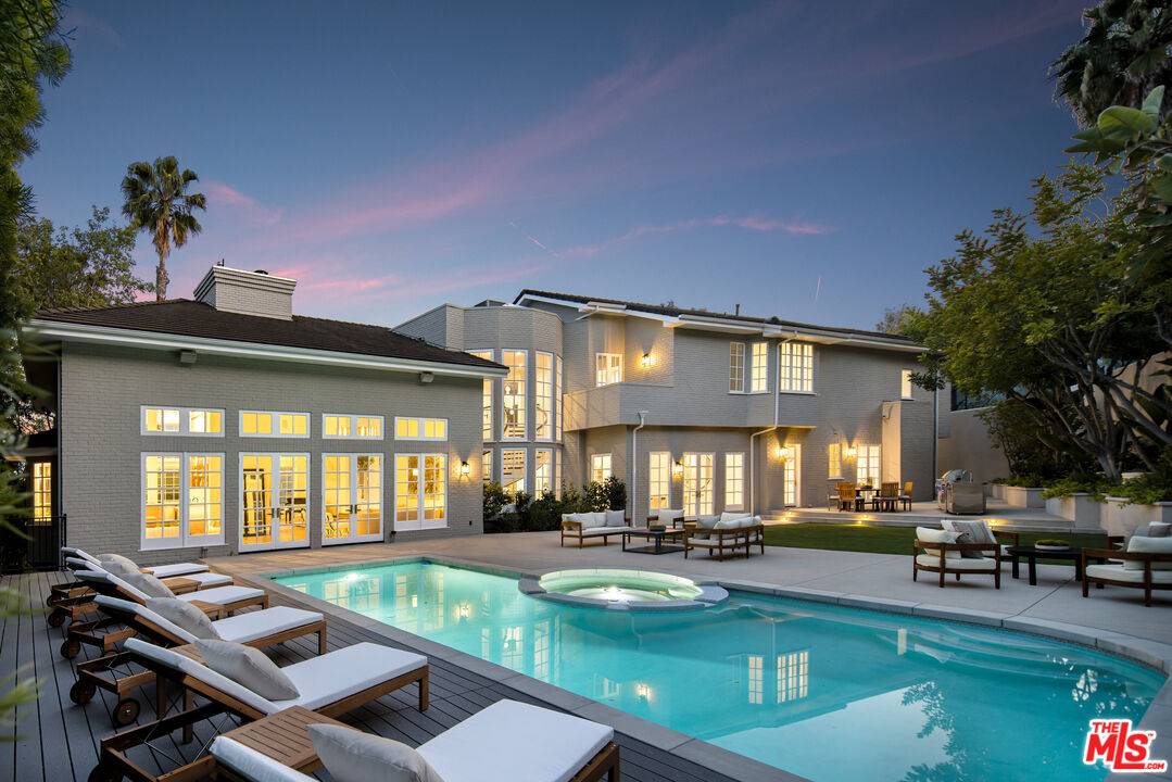 3170 Deep Canyon Dr 6.0 Beverly Hills Post Office | B.H.P.O. LA