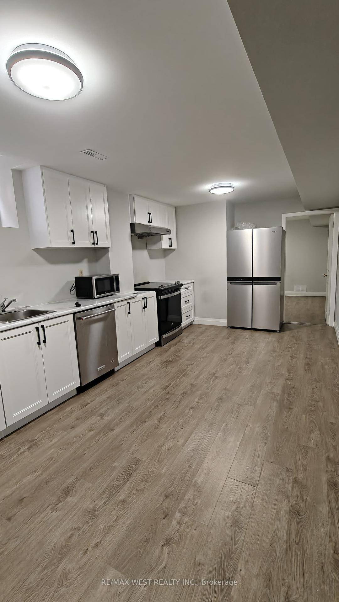 Best Lease Opportunity In West Woodbridge For A Clean And Spacious 1 Bedroom.