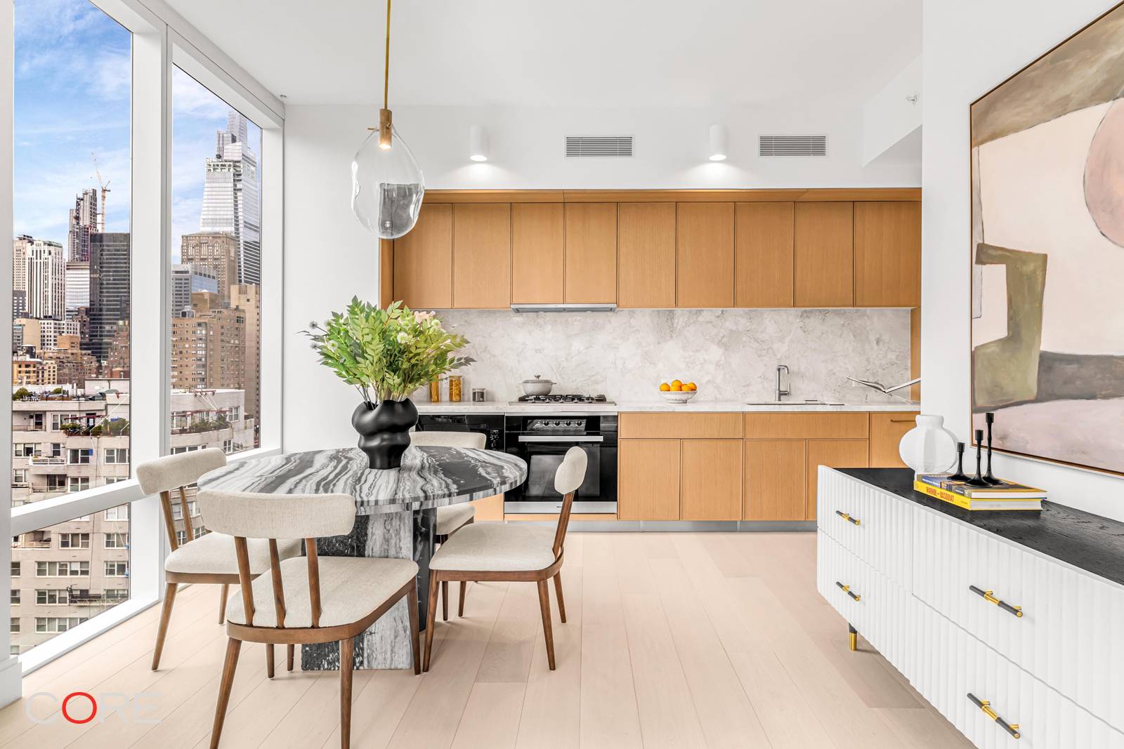Private In Person amp ; Virtual Appointments Available Immediate Occupancy For those who cherish the kitchen as the heart of the home, this elegant south west corner one bedroom residence, ...