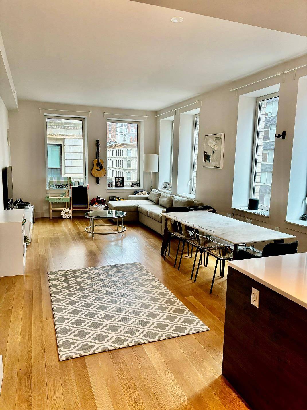 This lovely 3 bedrooms with 3.
