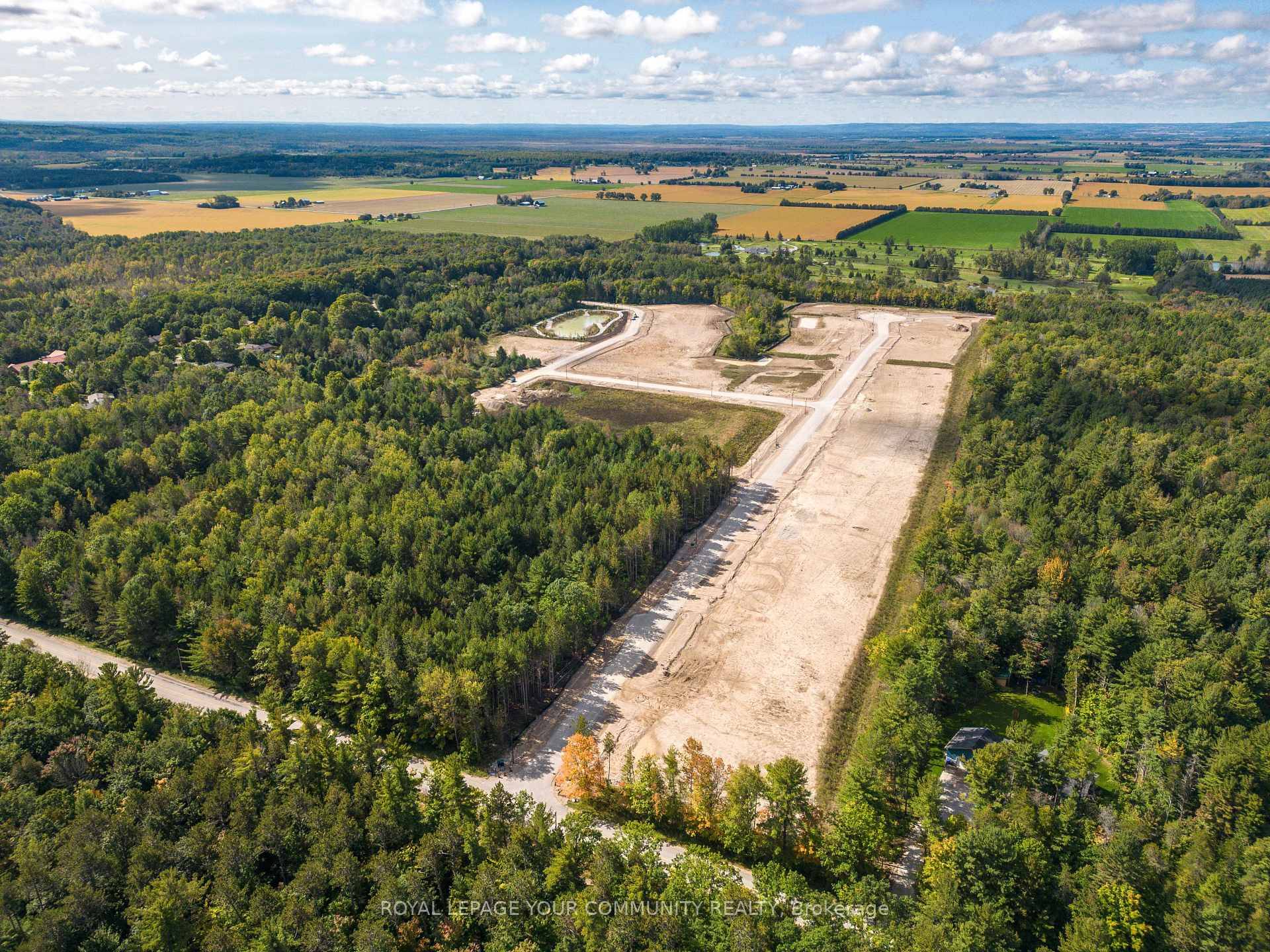 Spectacular Estate lots in the heart of Anten Mills !