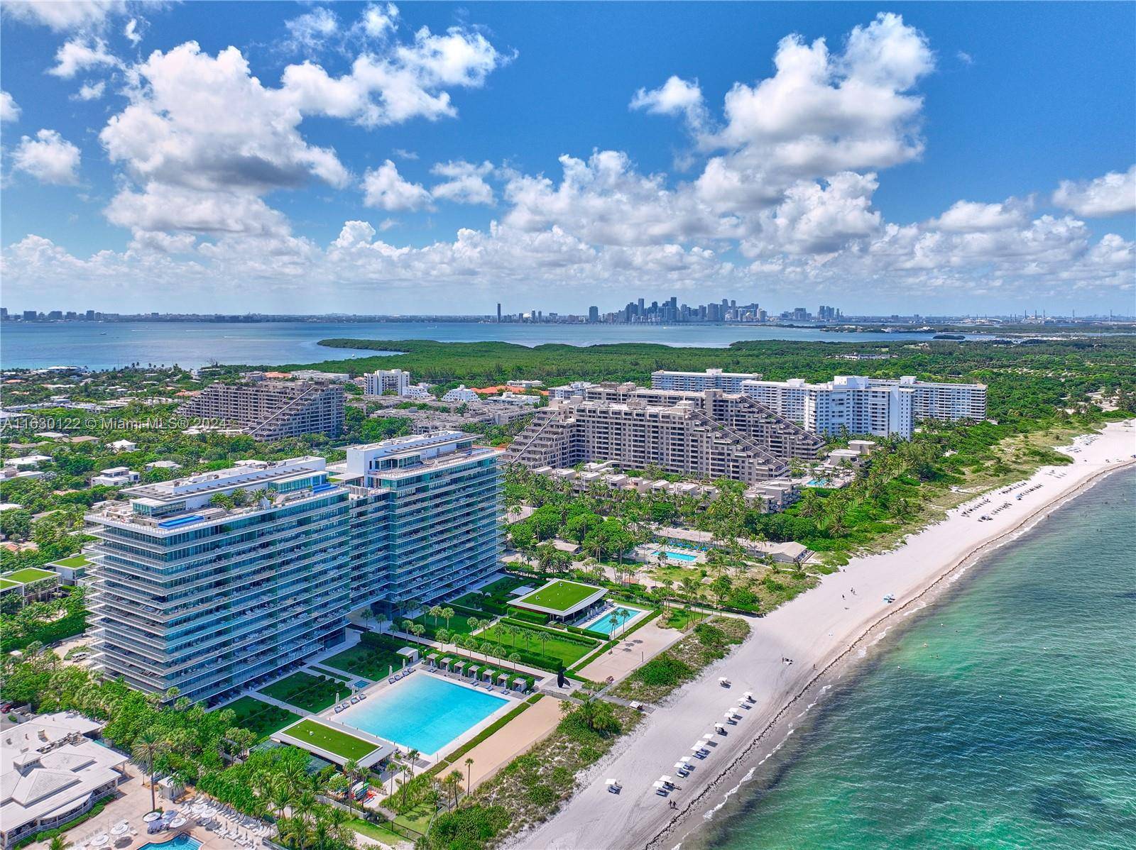 Welcome to OCEANA, situated in one of the most prestigious addresses in Key Biscayne.