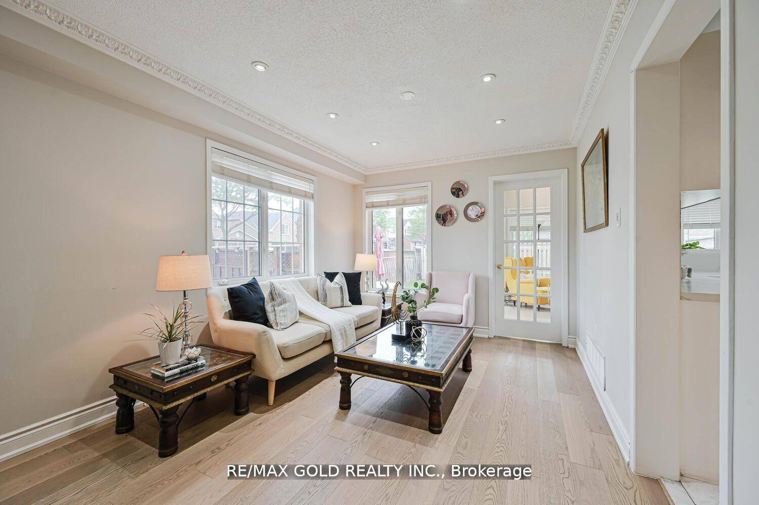 Welcome to this stunning Detached Home 3 1 bedroom LEGAL BASEMENT located in the prestigious community of Sandringham Wellington, in the heart of Brampton.