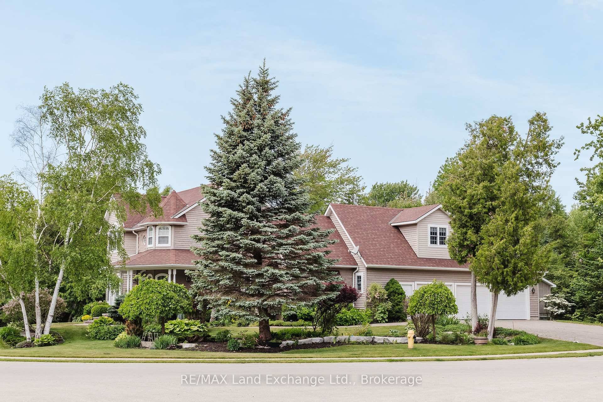 Welcome to 169 Trillium Drive a lovely custom built home nestled on a generous, private lot in one of Saugeen Shores most desirable neighbourhoods.