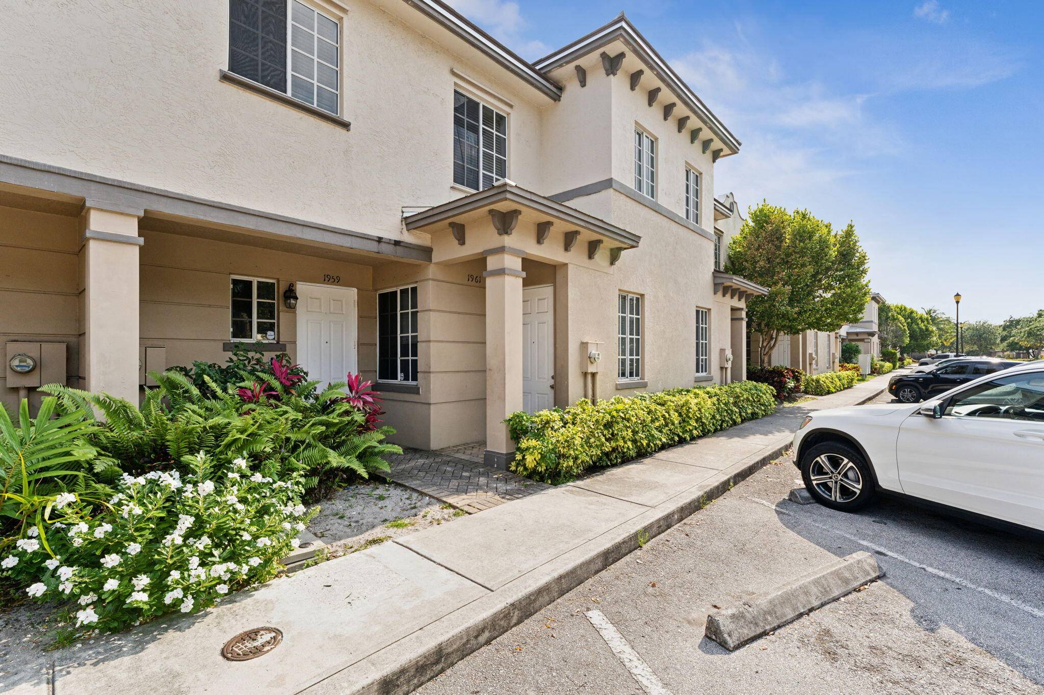 Experience the allure of this 2 bedroom, 2 bathroom first floor condo nestled in the gated community of Marsh Harbour.