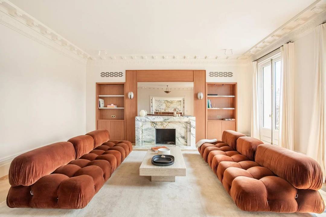 Luxury apartment in Monnaie, Paris 6ème