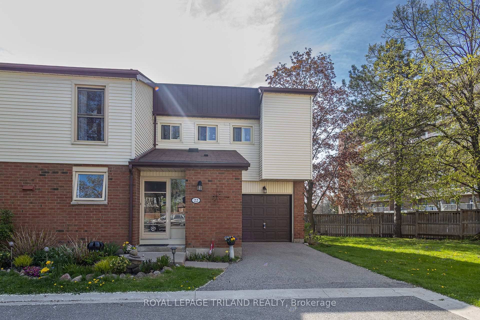 This beautifully updated corner unit townhome offers over 1, 500 sq ft of bright, functional living space in a quiet, family friendly complex.