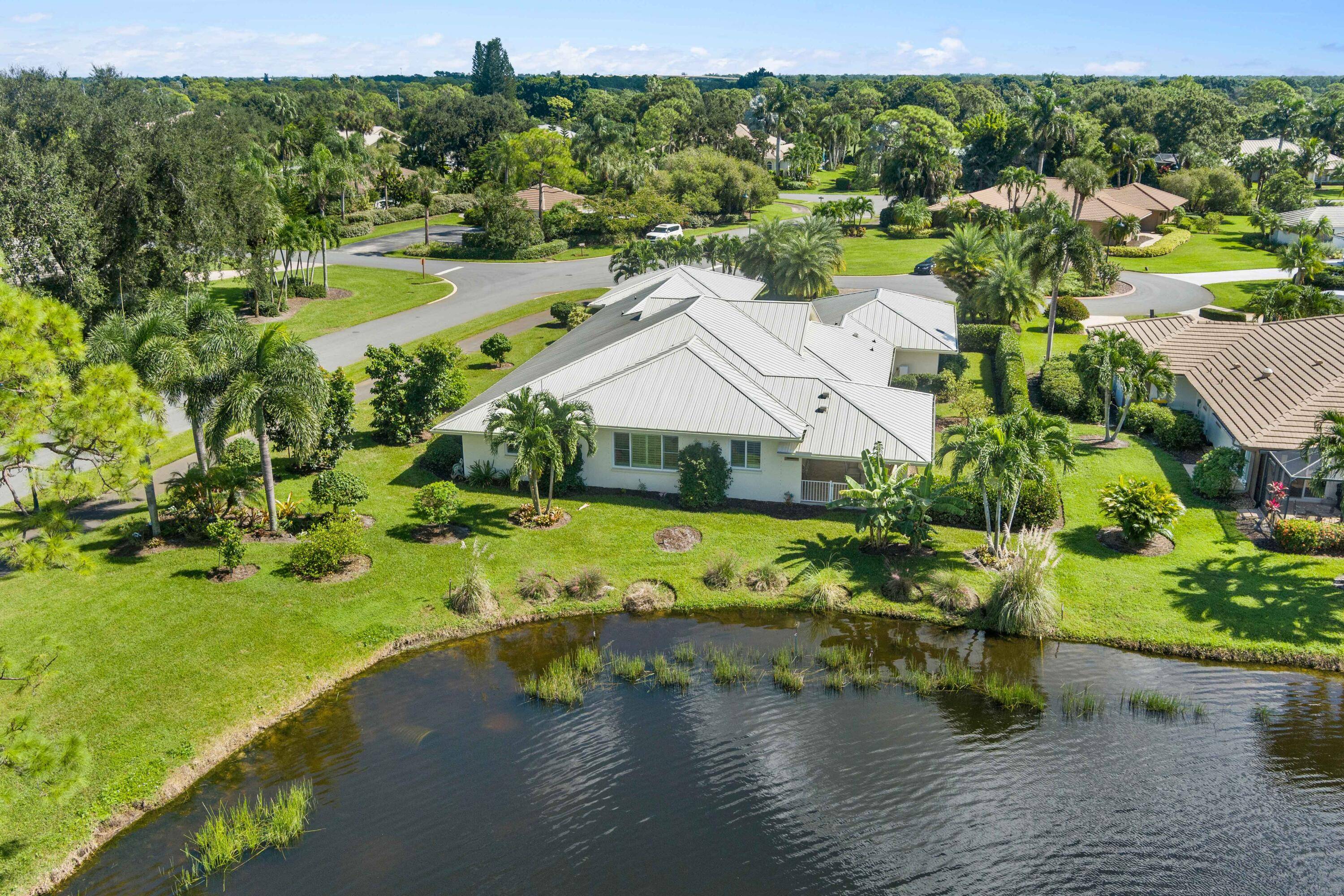 Welcome to this stunning fully renovated and expanded 3 bedroom, 3.