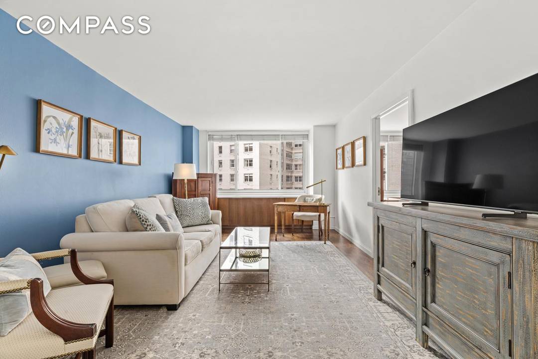 Live in the heart of the UWS !