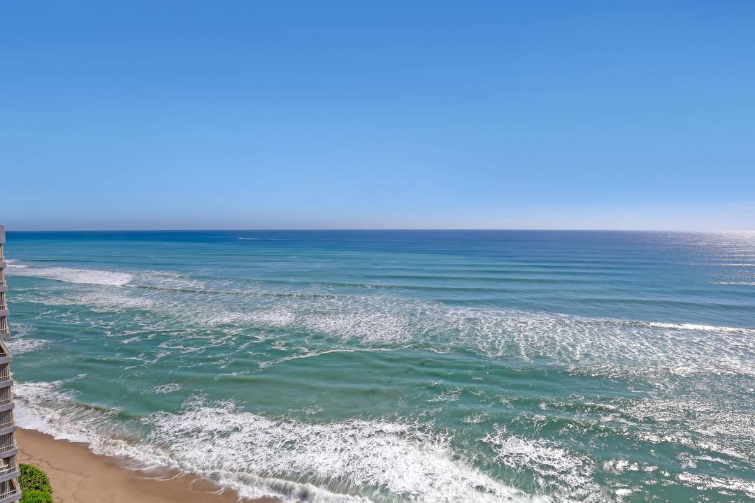 Stunning views from Ocean to intracoastal in this spacious 3BR 4BA unit.