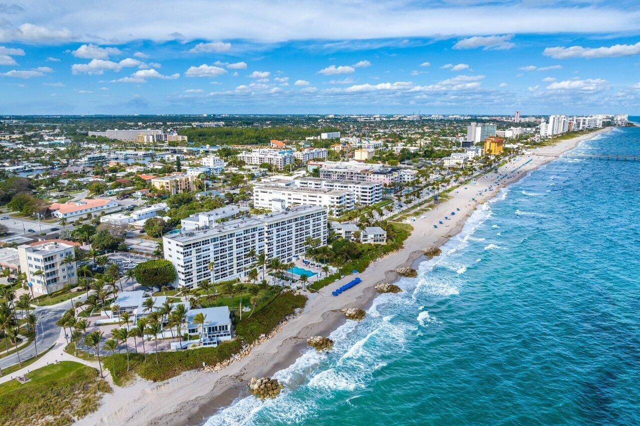 Life is a Beach ! Your opportunity to live THE life you always wanted.