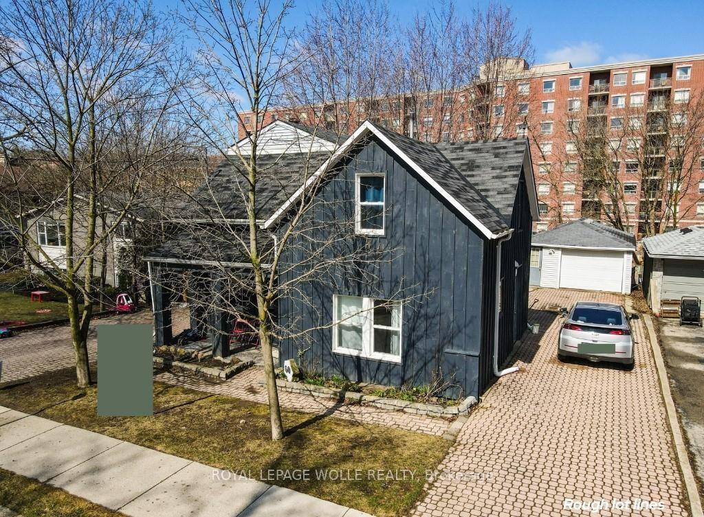 2 bedroom, 1 bathroom FULLY RENOVATED 2nd floor UNIT AVAILABLE FOR RENT.