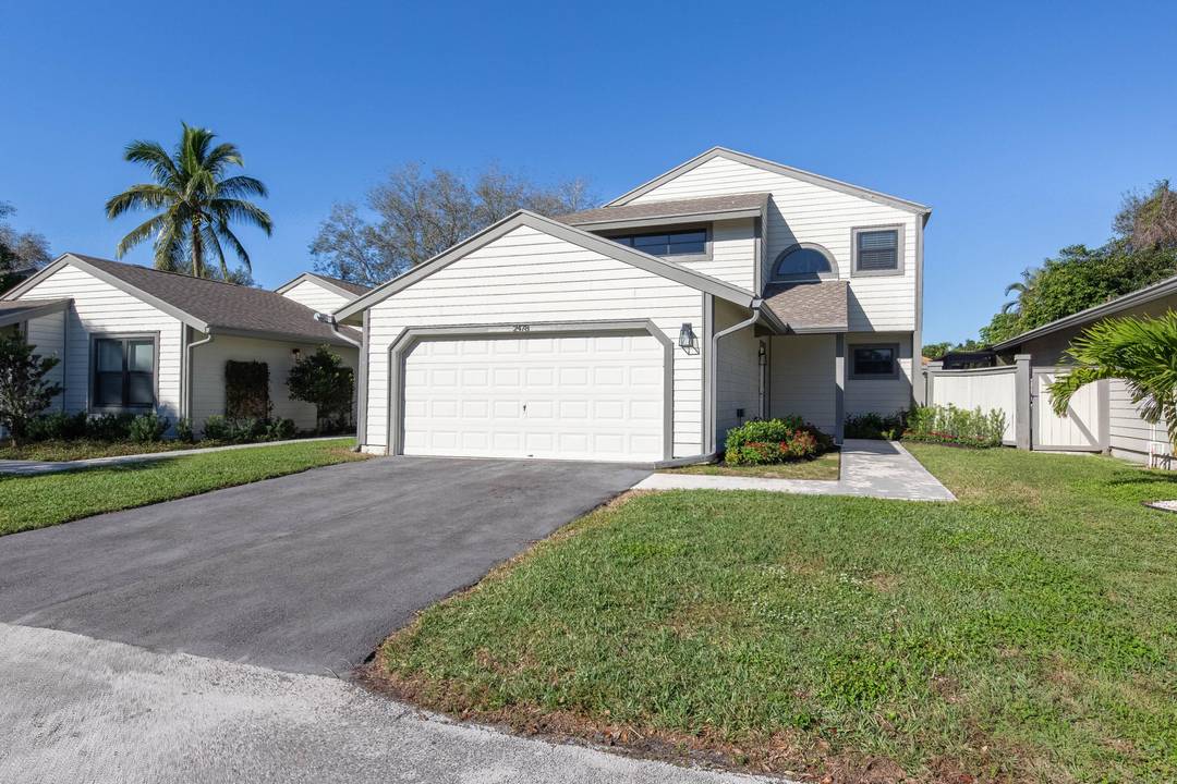 STUNNING AND NEW ! ! ! This exceptional 3 bedroom 2.