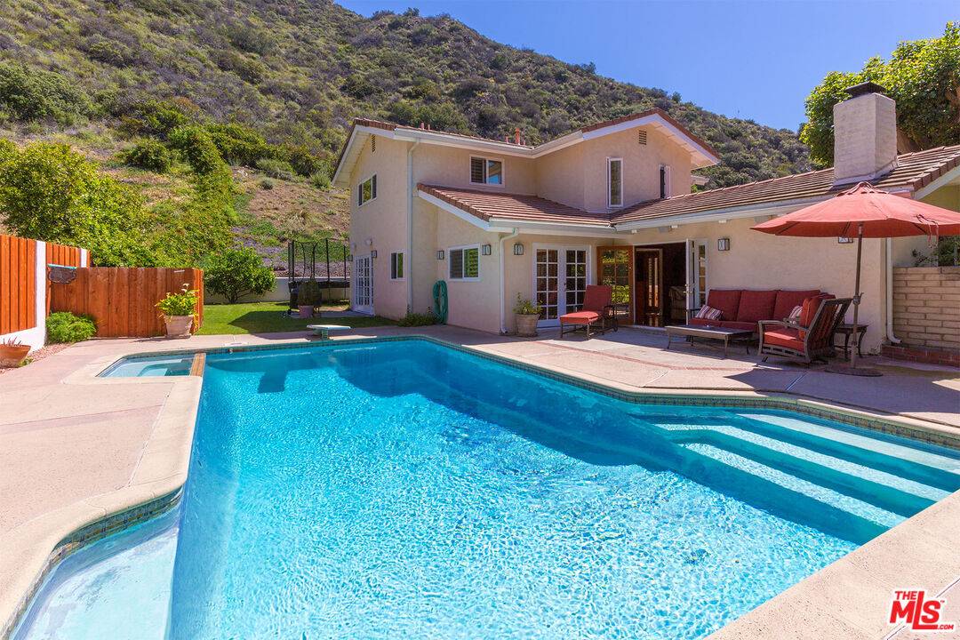 5940  Paseo Canyon DR 4.0 Malibu LA