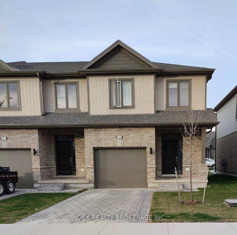Corner Unit Like a Semi Detached, Spacious amp ; Bright, Excellent Location, Minutes From Hwy 401, Fully Upgraded with Patio Condo Townhouse Approximately 2042 Sq Ft with finished Basement with ...