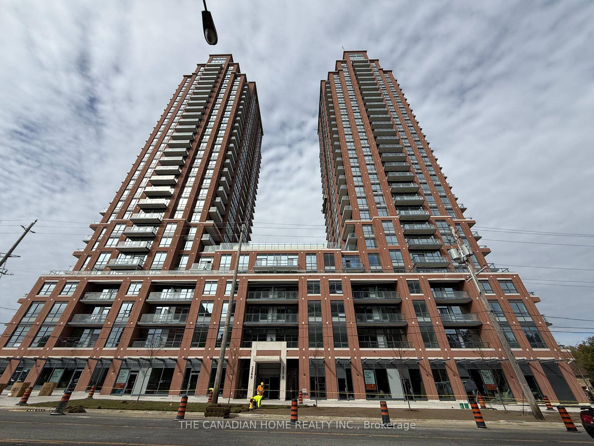 Brand new, never lived in 1 Bedroom Den suite at Pinnacle Toronto East !