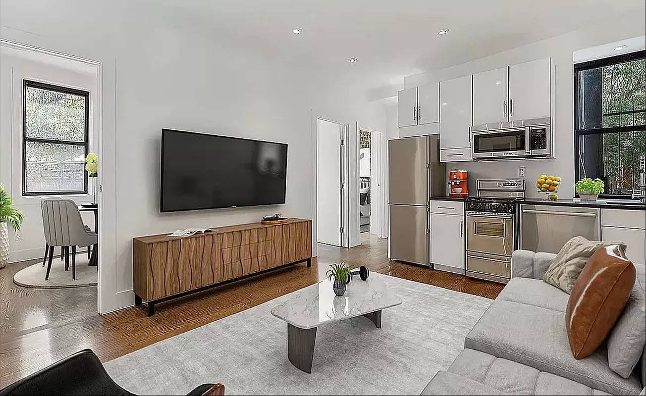 Welcome Home to 201 Allen !